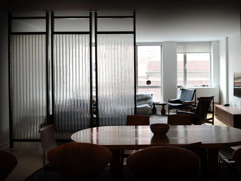 8mm Thick Corrugated Glass