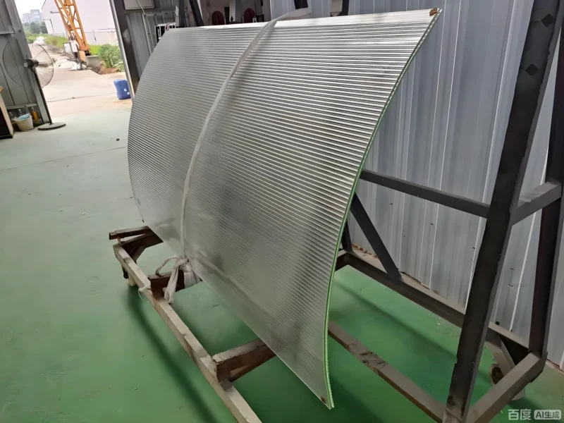 fluted curved glass sheet